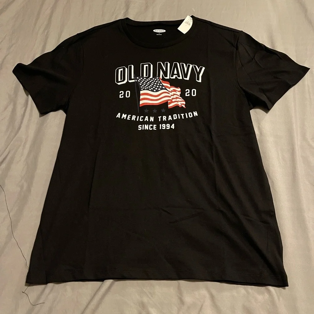 NWT Old Navy American Flag 2020 T-shirt - Picture 1 of 4